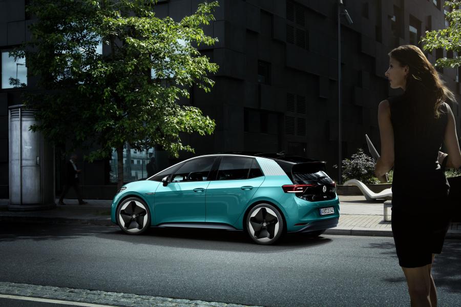  Volkswagen ID.3 1st 2019 года  (WW) (фото 25 из 48)
